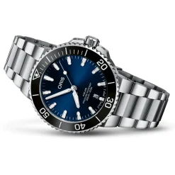 Oris Aquis Date Outlet
