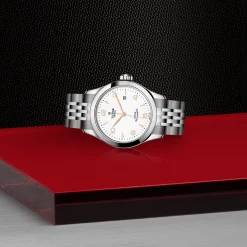 Tudor 1926 Discount