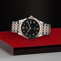 Tudor 1926 Outlet