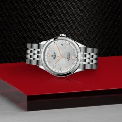 Tudor 1926 Online