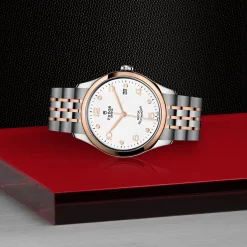 Tudor 1926 Discount
