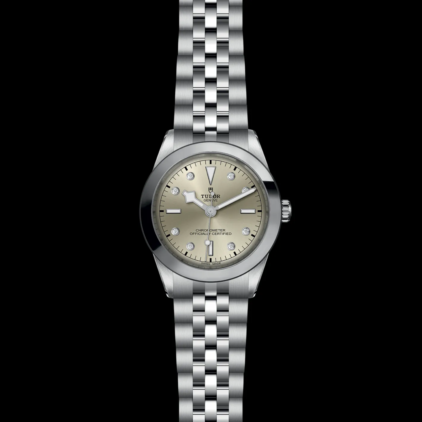 Tudor Black Bay 39 Fashion