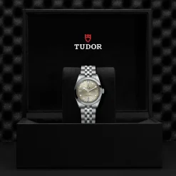 Tudor Black Bay 31 Best