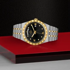 Tudor Royal Hot