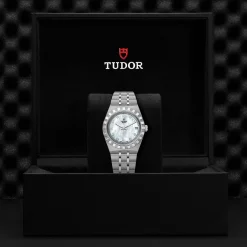 Tudor Royal Best